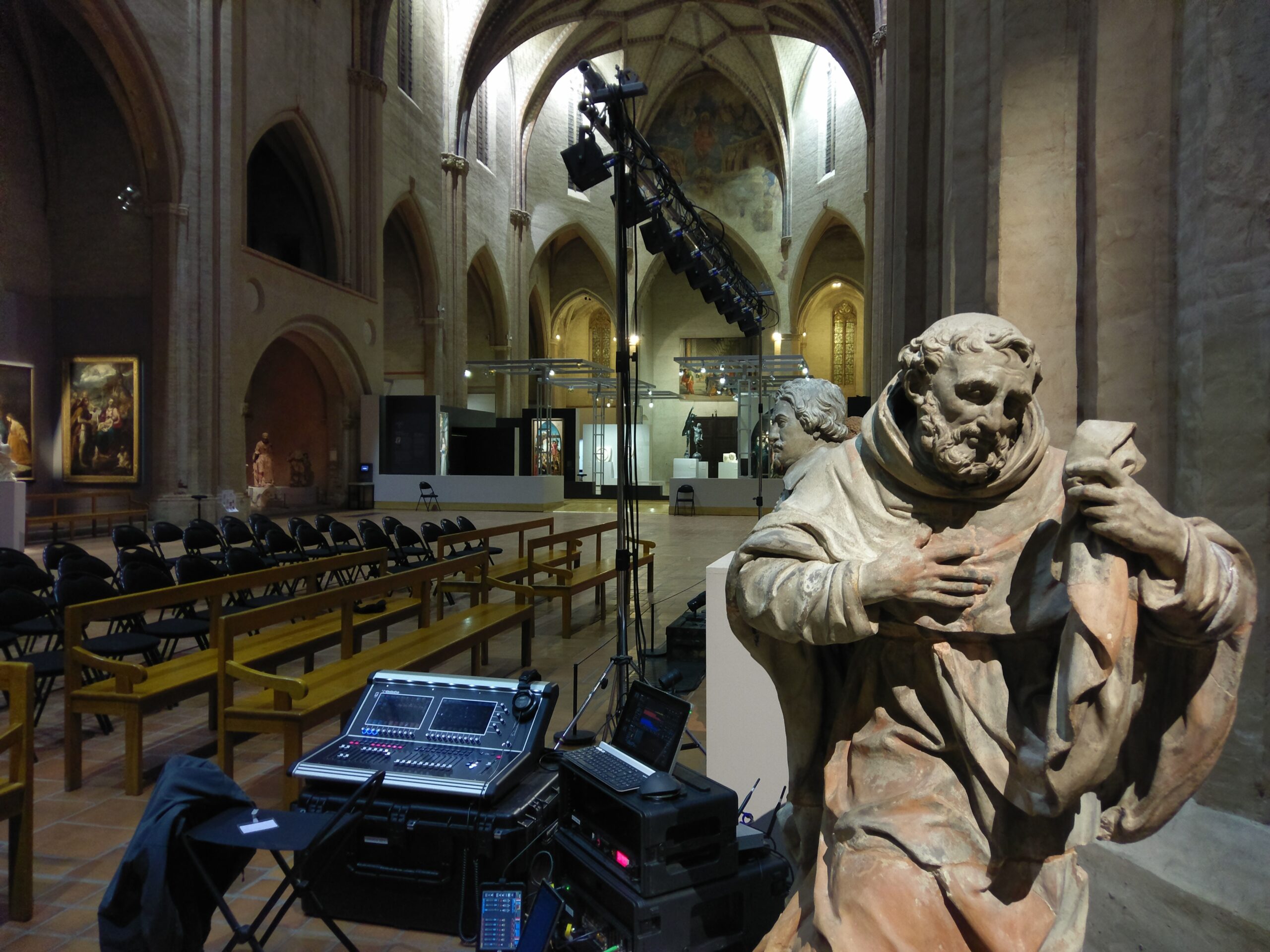 Sound reinforcement and intelligibility in acoustically challenging venues.